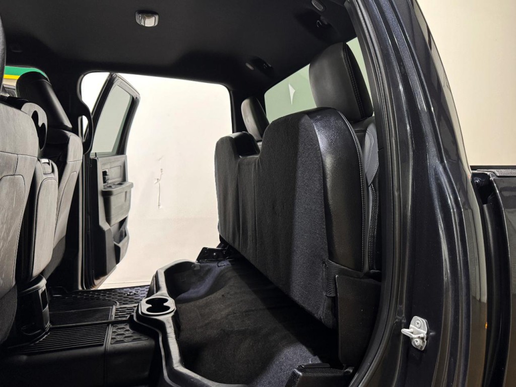 2022 RAM 3500 Image 19