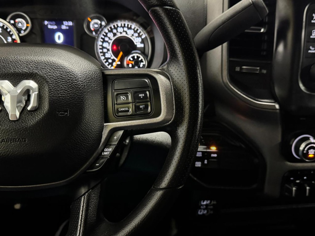 2022 RAM 3500 Image 23