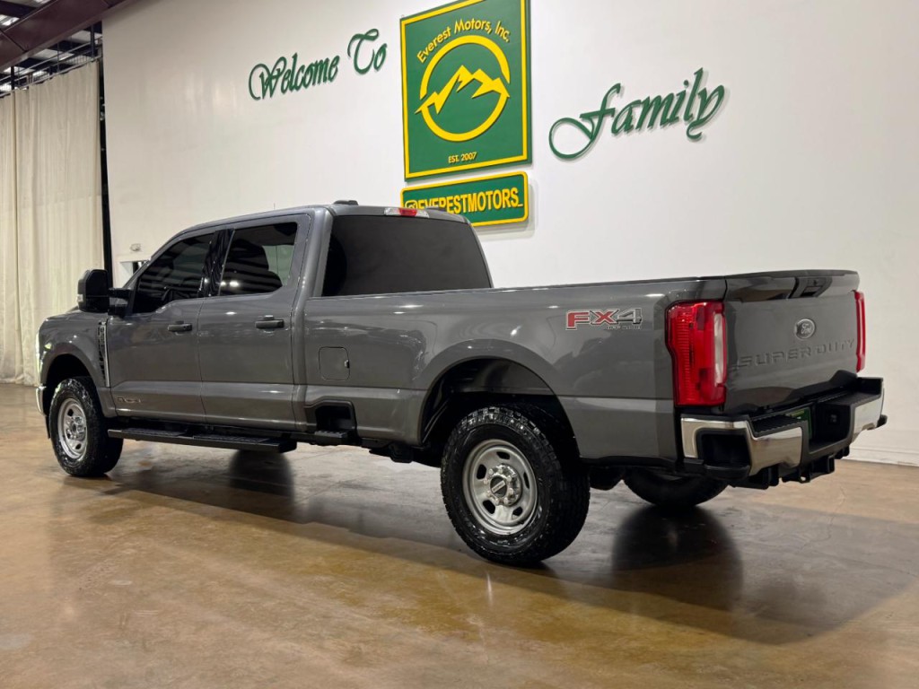 2024 Ford F-250 Image 6