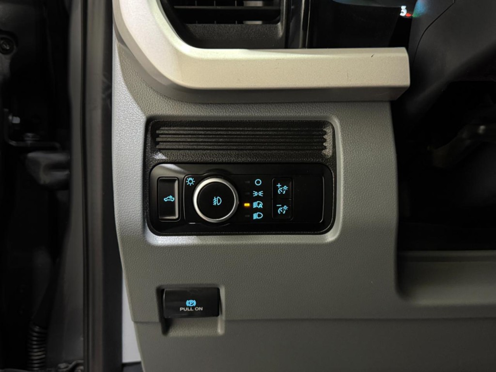 2024 Ford F-250 Image 30