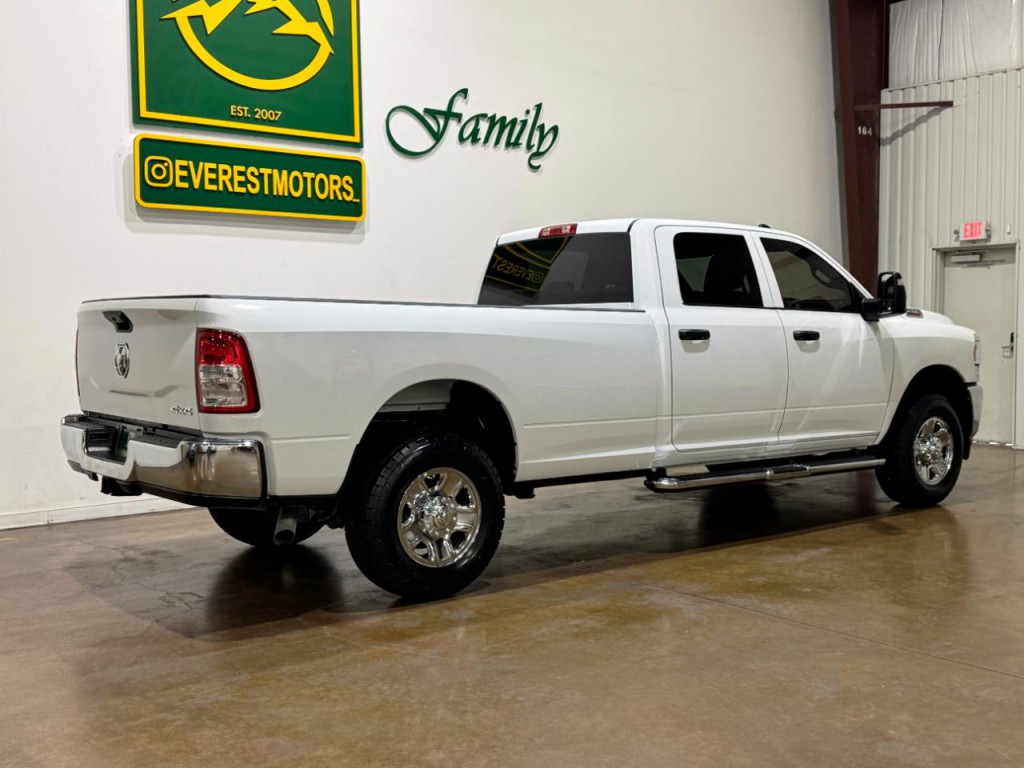 2023 RAM 2500 Image 8