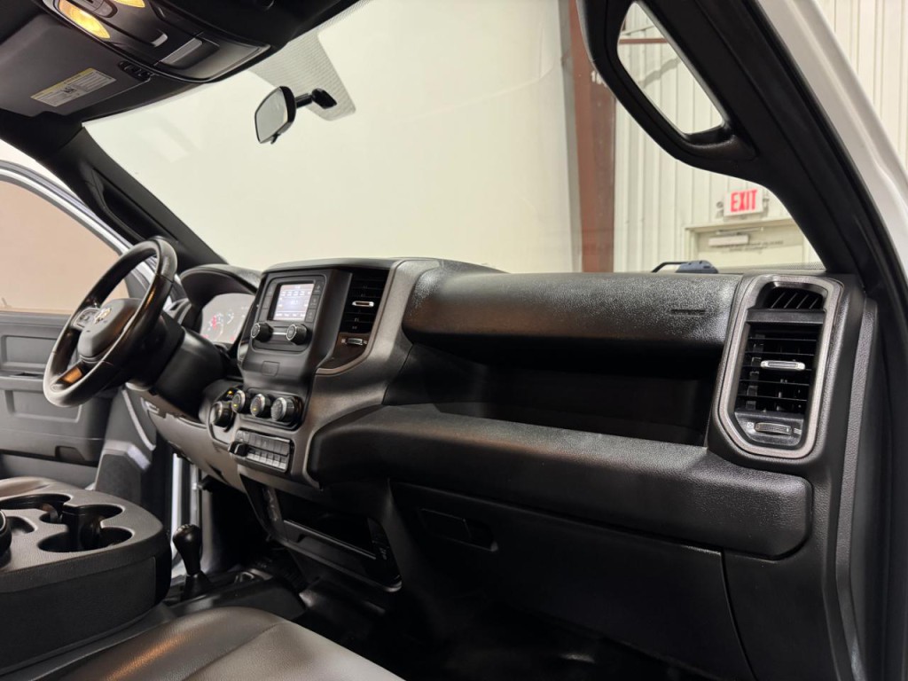 2023 RAM 2500 Image 11