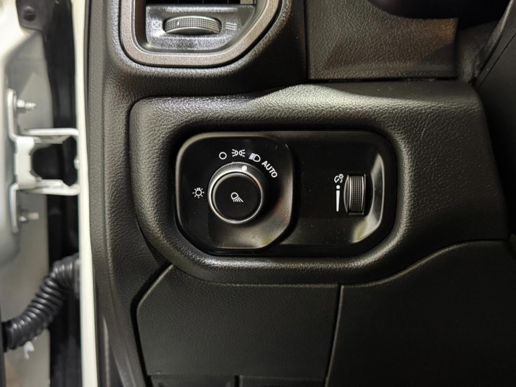 2023 RAM 2500 Image 23