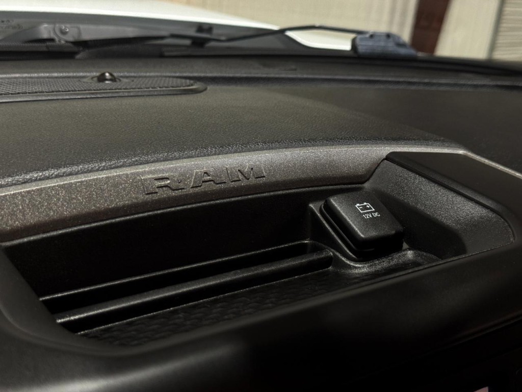 2023 RAM 2500 Image 28