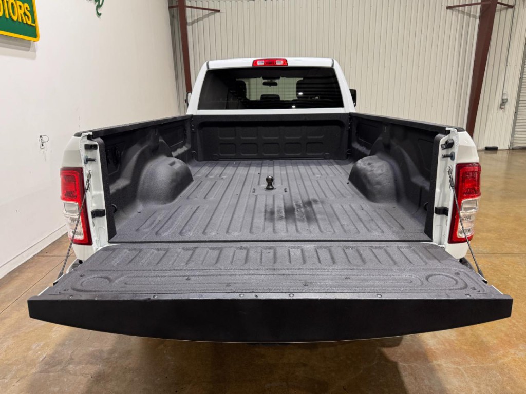 2023 RAM 2500 Image 44