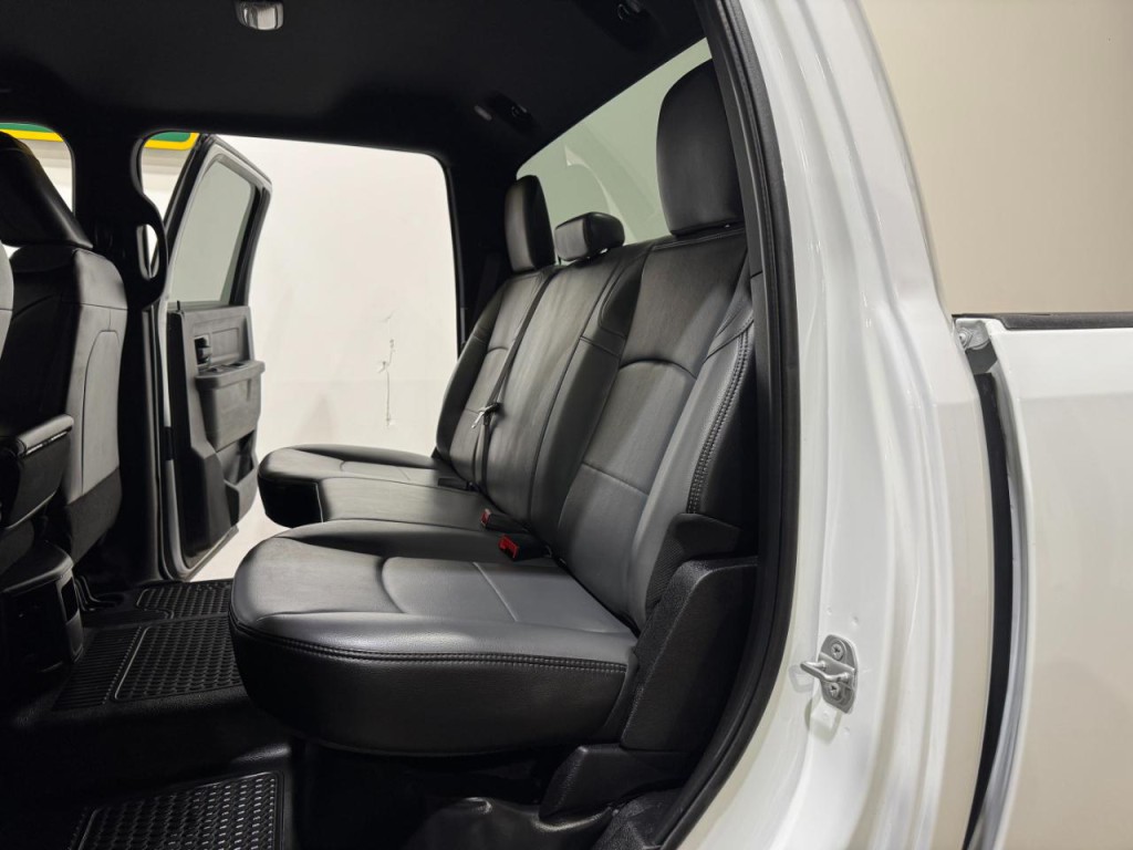 2022 RAM 2500 Image 16