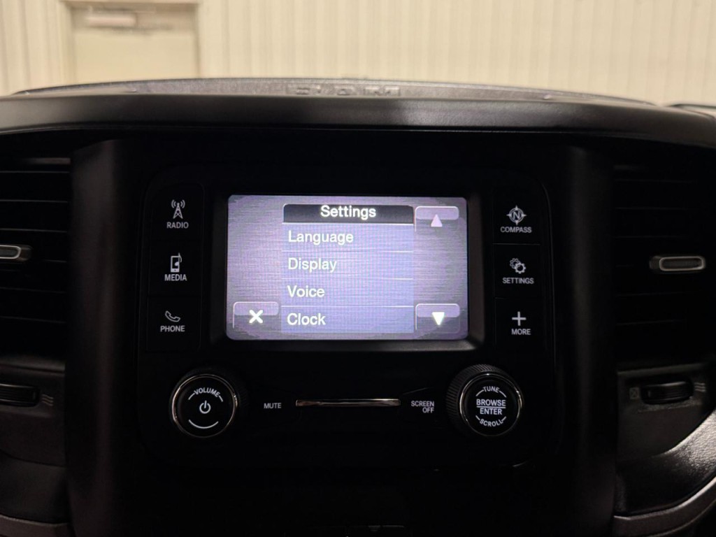 2022 RAM 2500 Image 36