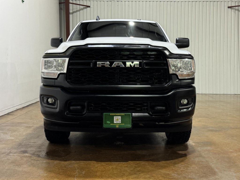 2022 RAM 2500 Image 2