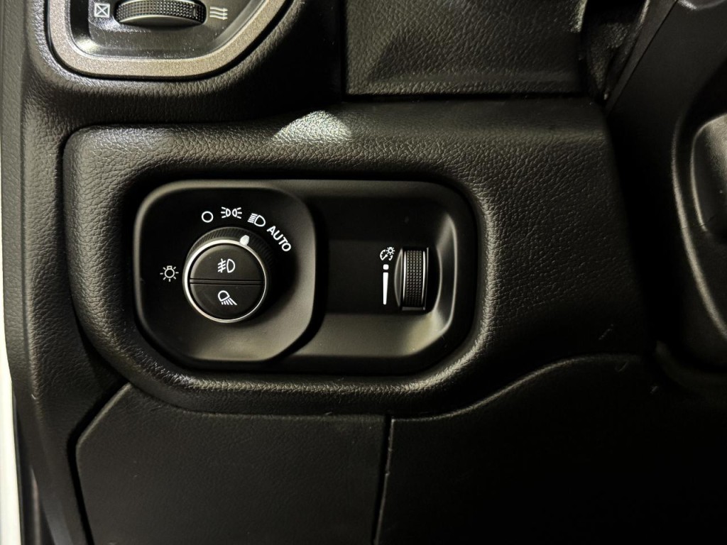 2022 RAM 2500 Image 28