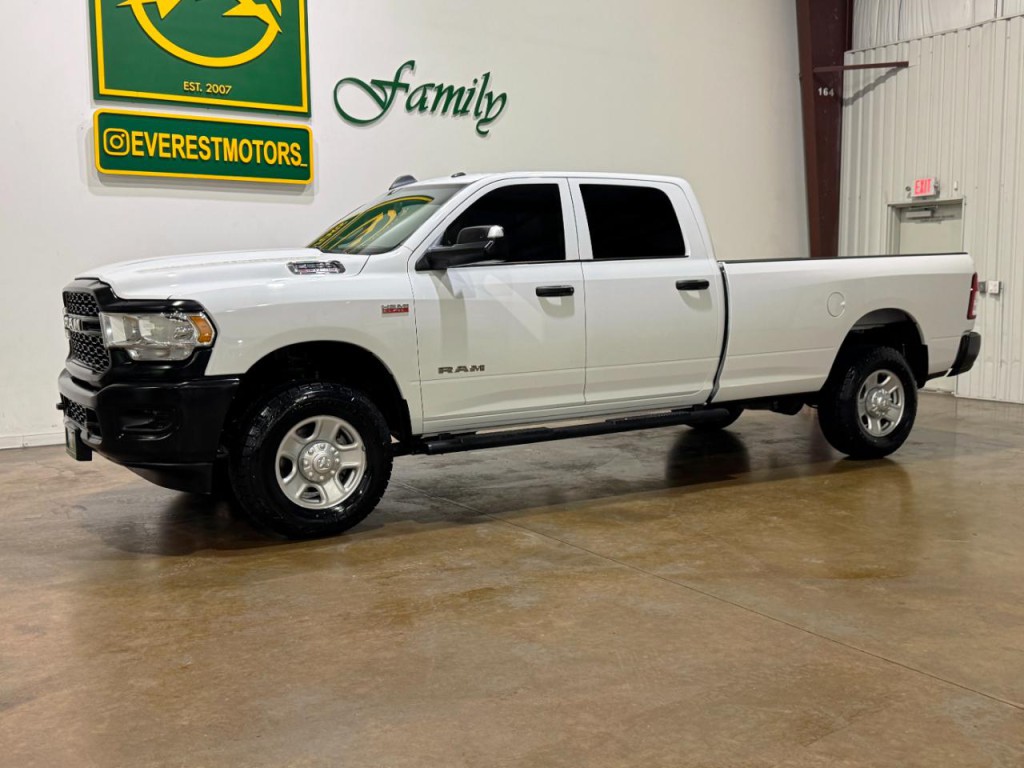2022 RAM 2500 Image 3