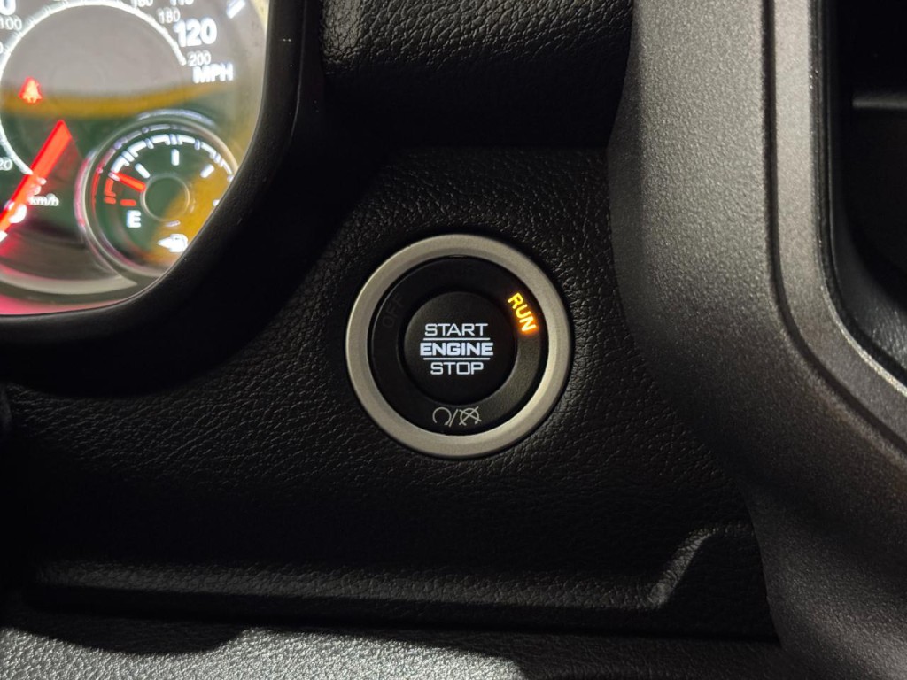2022 RAM 2500 Image 29