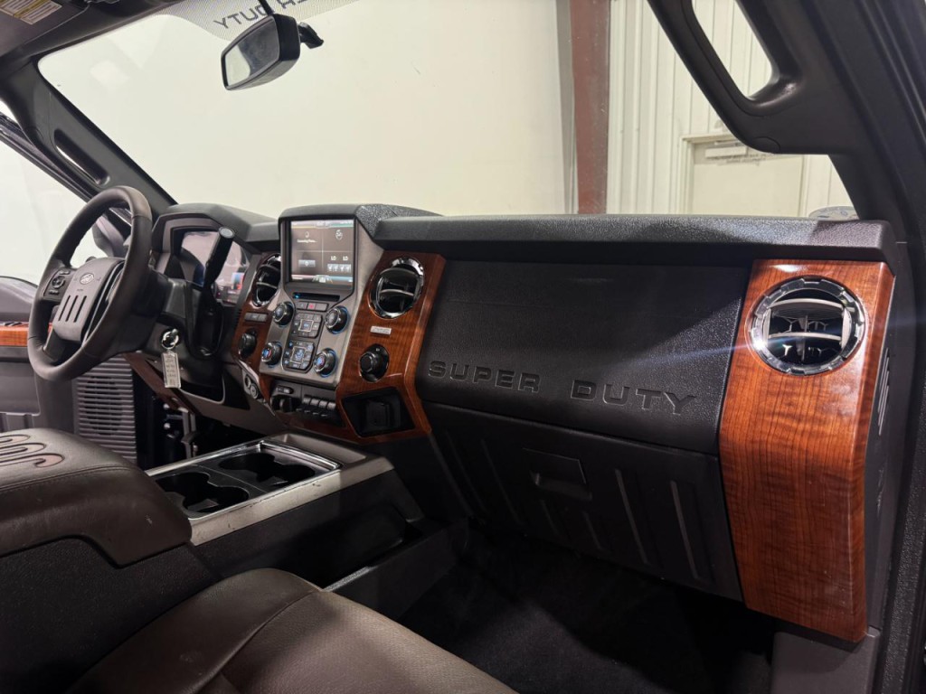 2015 Ford F-350 Image 11