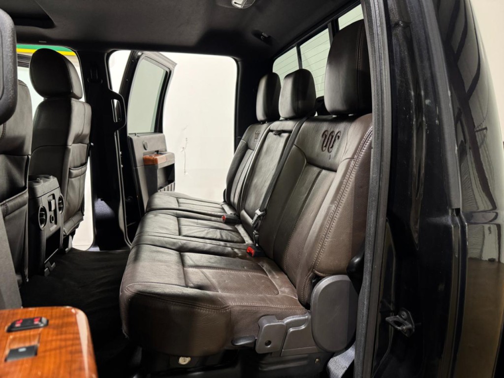 2015 Ford F-350 Image 15