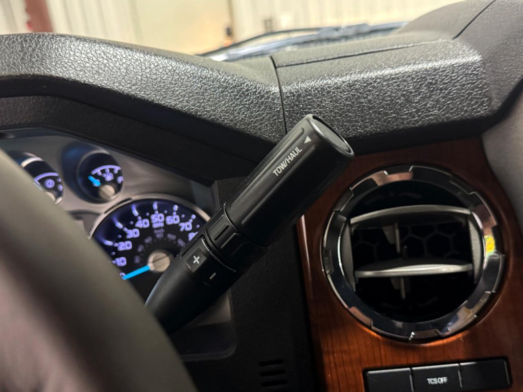 2015 Ford F-350 Image 23