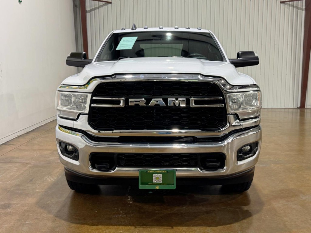 2022 RAM 2500 Image 2
