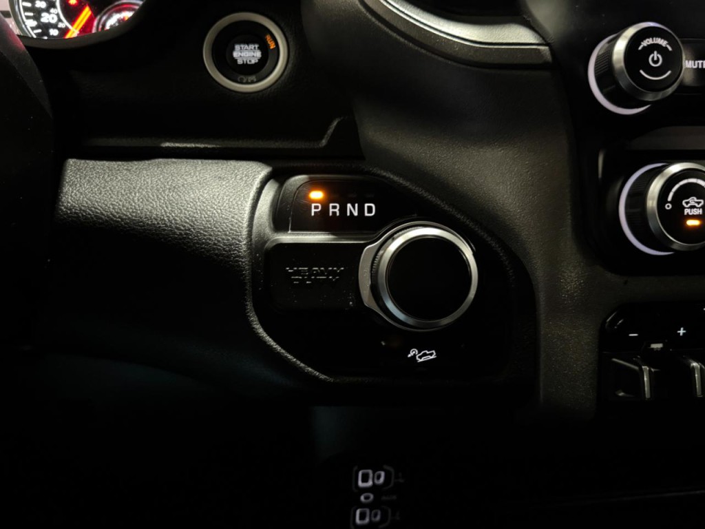 2022 RAM 2500 Image 24