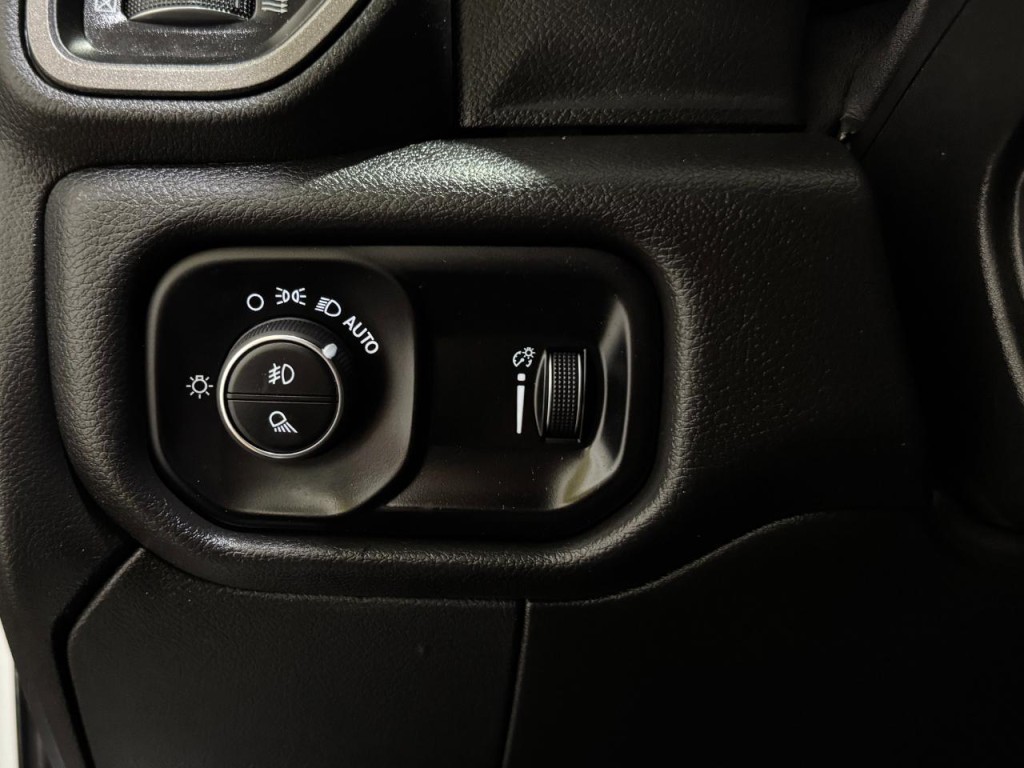 2022 RAM 2500 Image 25