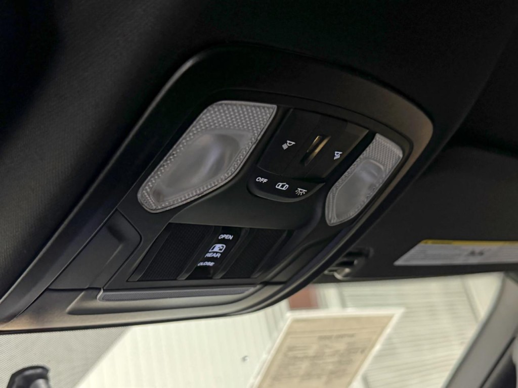2022 RAM 2500 Image 33