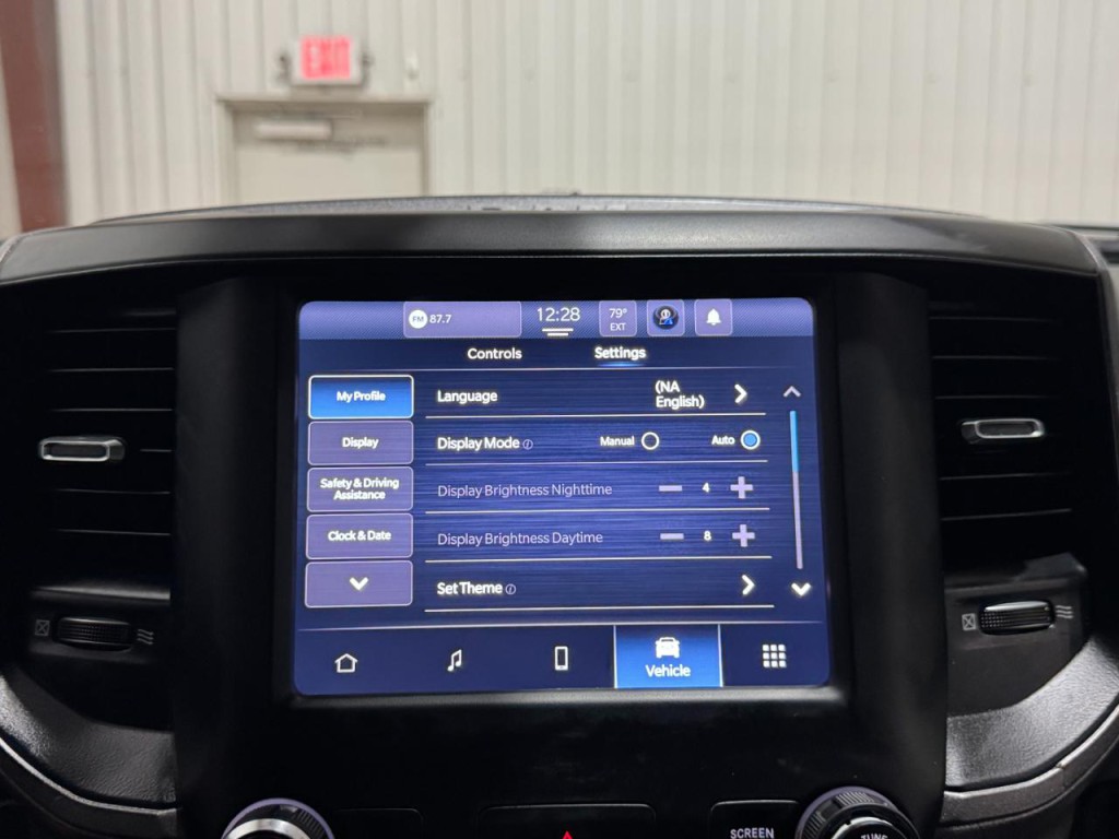 2022 RAM 2500 Image 37