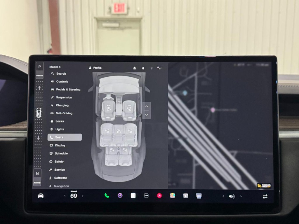 2023 Tesla Model X Image 42