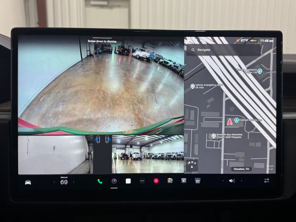 2023 Tesla Model X Image 61