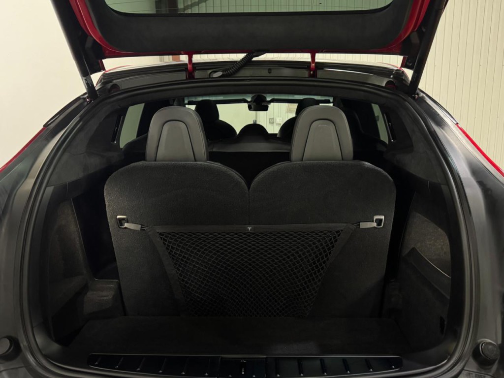 2023 Tesla Model X Image 70