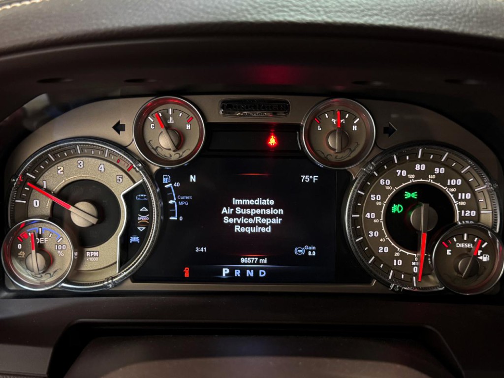 2015 RAM 1500 Image 29