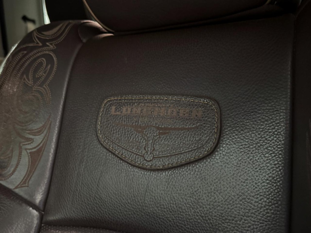 2015 RAM 1500 Image 32