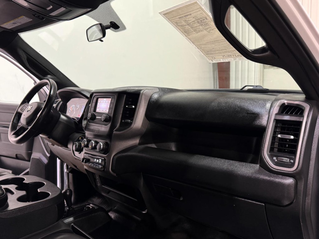 2022 RAM 2500 Image 11