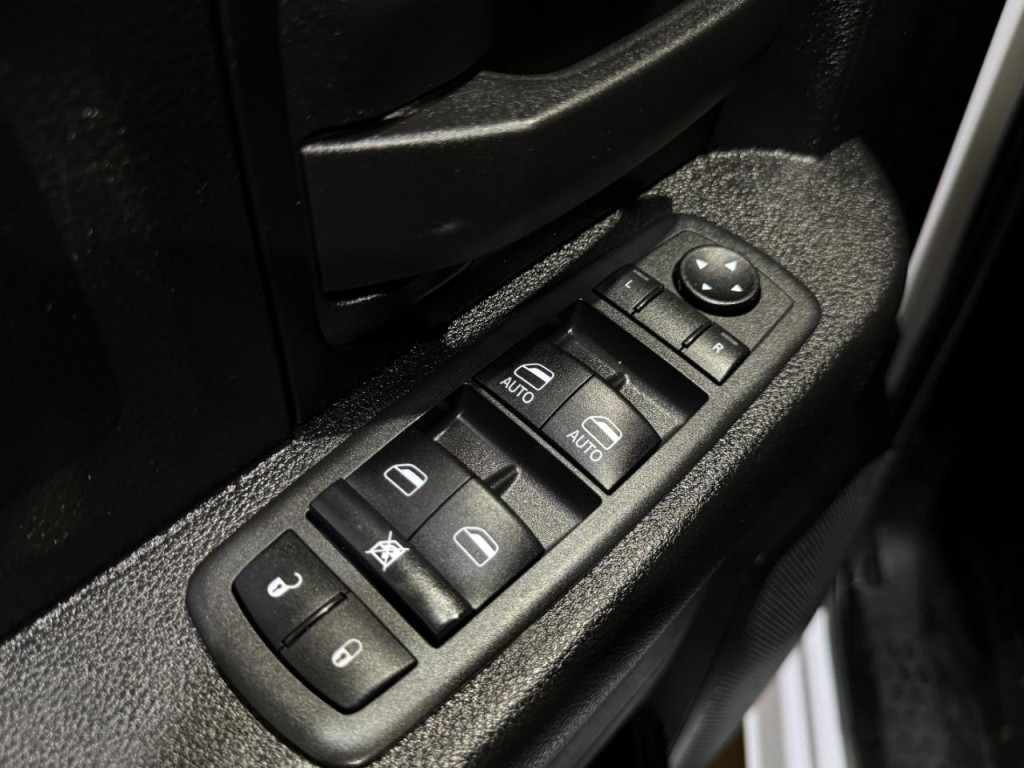 2022 RAM 2500 Image 28