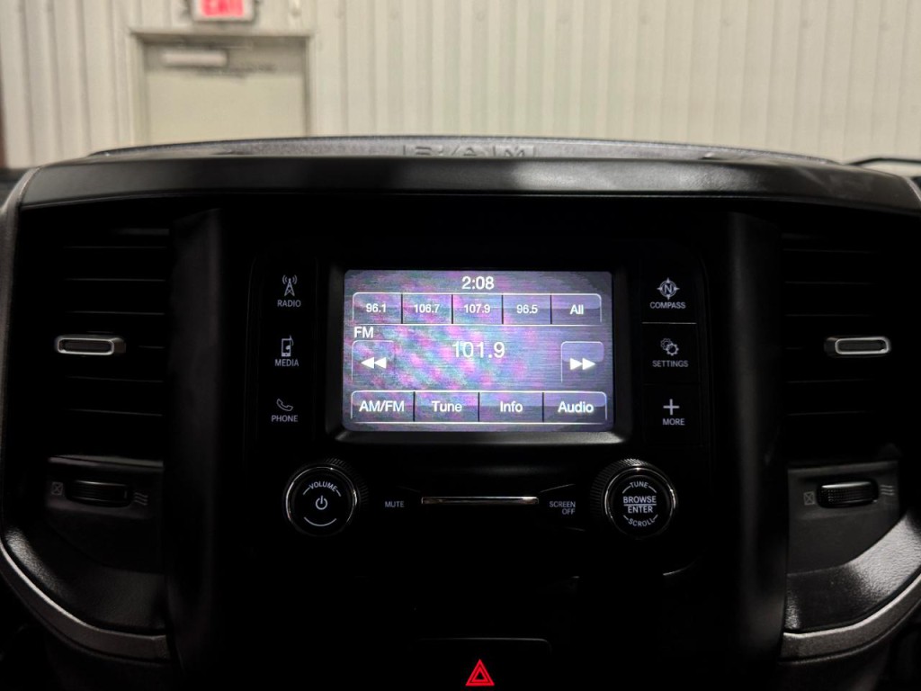 2022 RAM 2500 Image 33