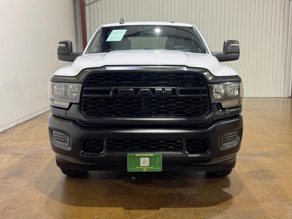 2023 RAM 2500 Image 2