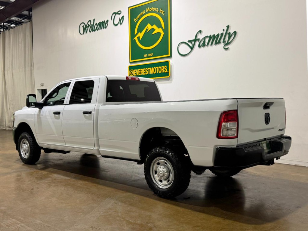 2023 RAM 2500 Image 6