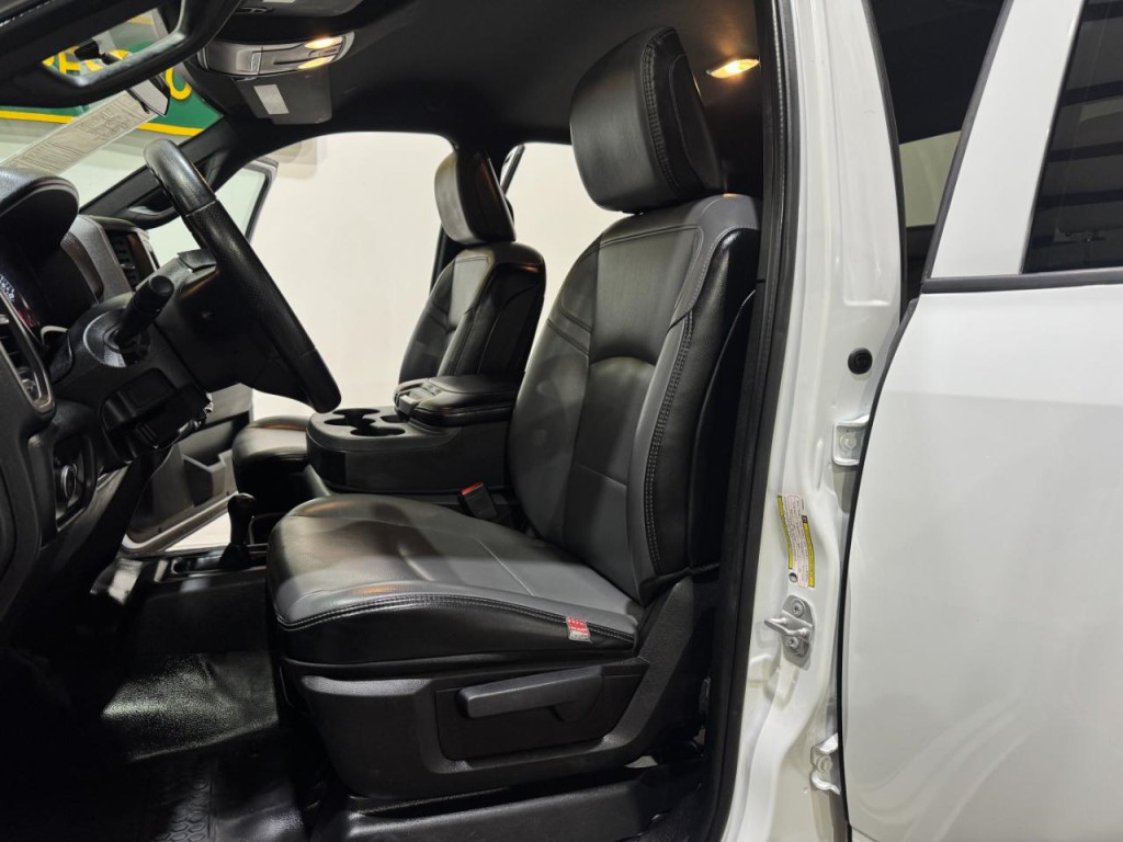 2023 RAM 2500 Image 12