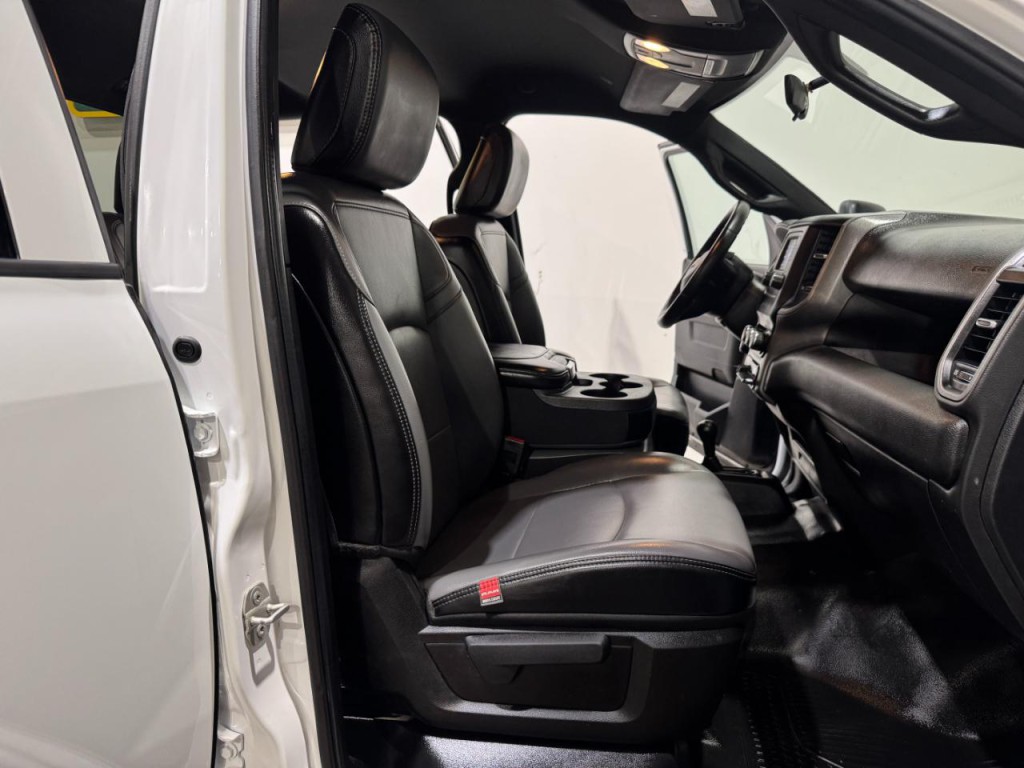 2023 RAM 2500 Image 14