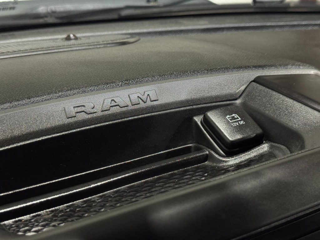 2023 RAM 2500 Image 42