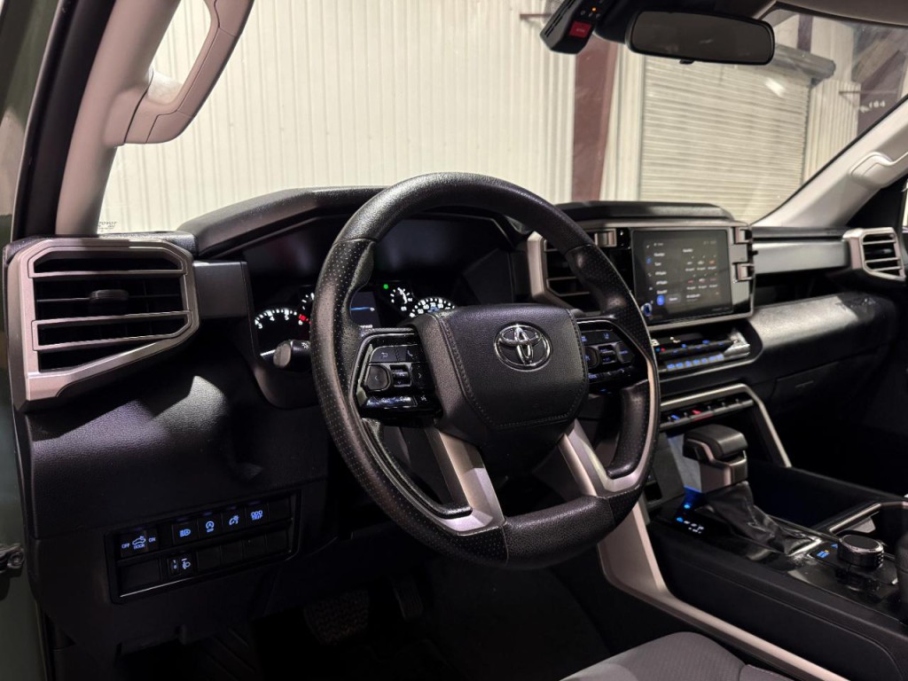 2023 Toyota Tundra Image 4