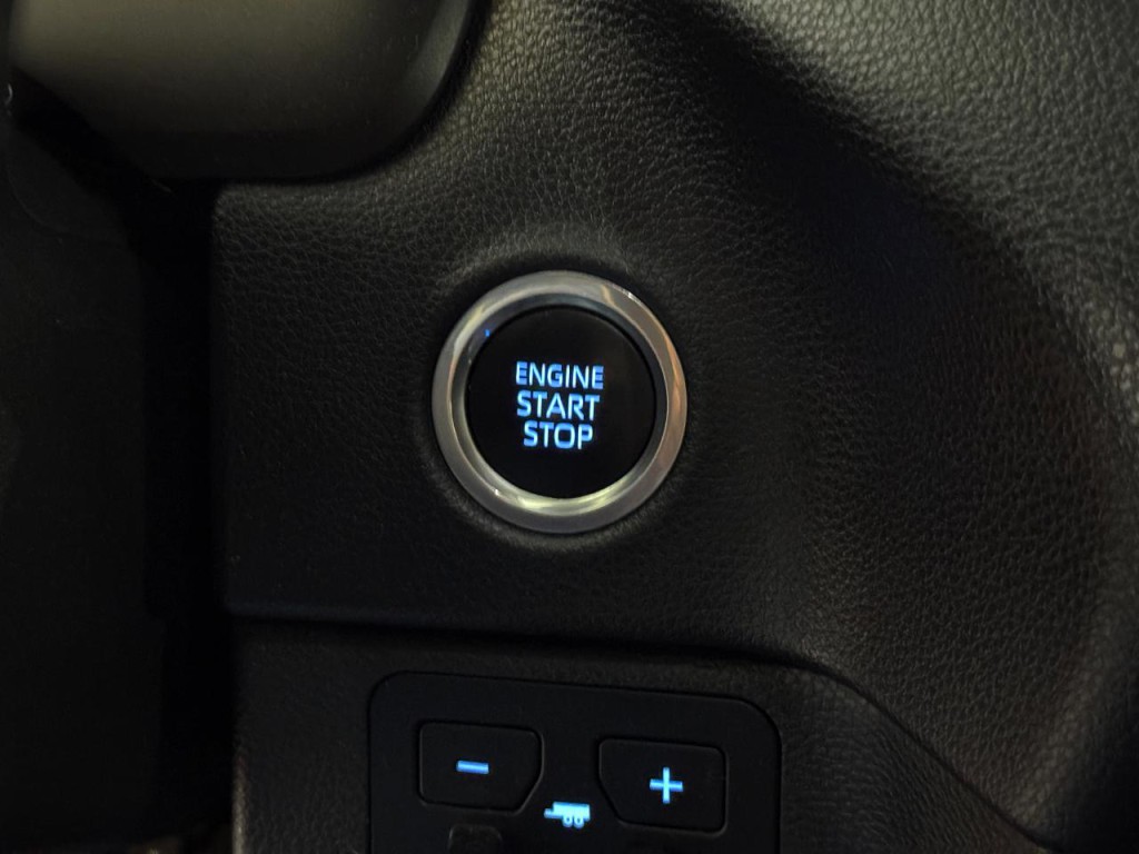 2023 Toyota Tundra Image 8