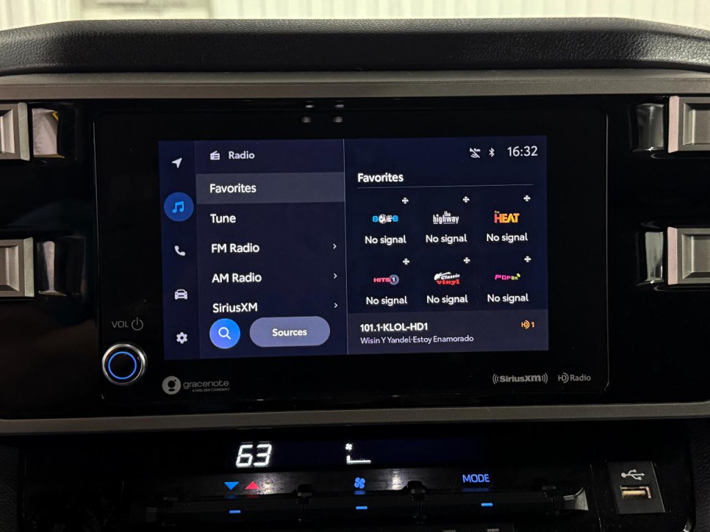 2023 Toyota Tundra Image 11