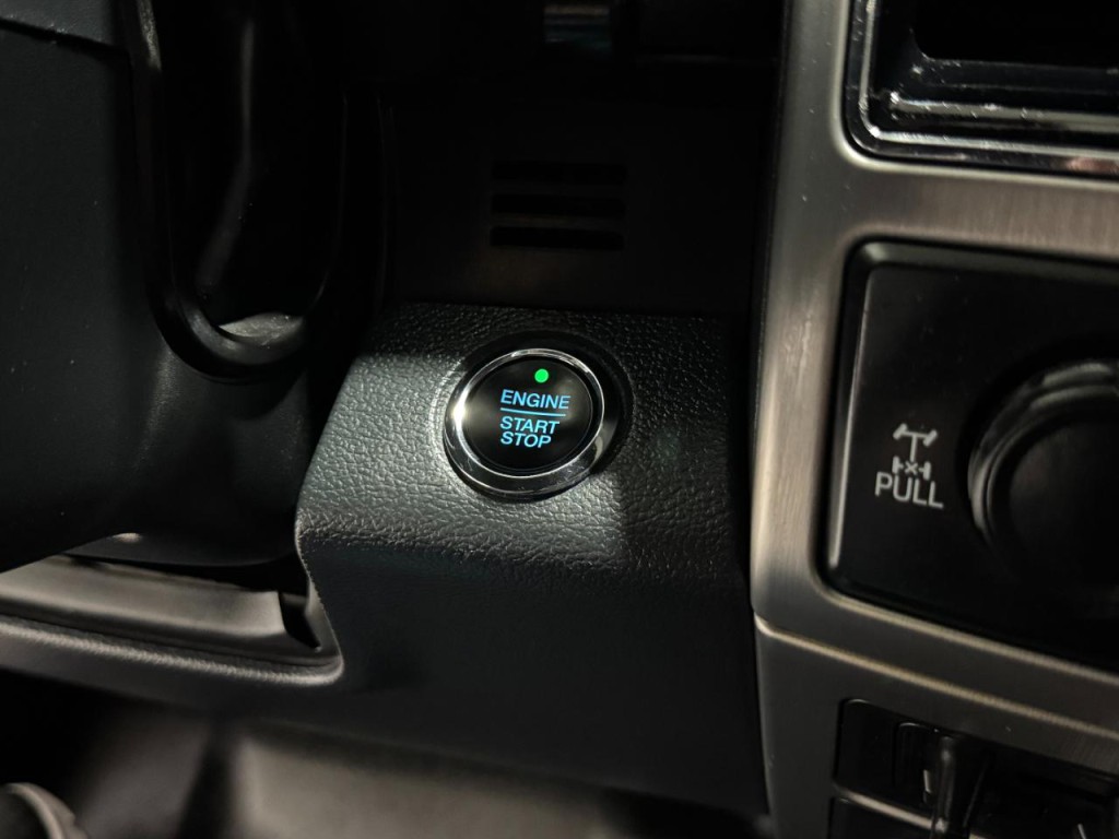2022 Ford F-250 Image 25