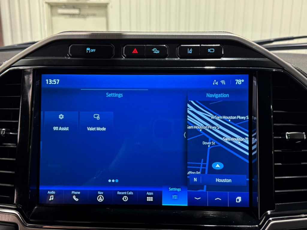 2022 Ford F-250 Image 40