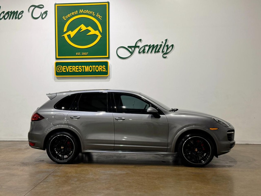 2014 Porsche Cayenne Image 10