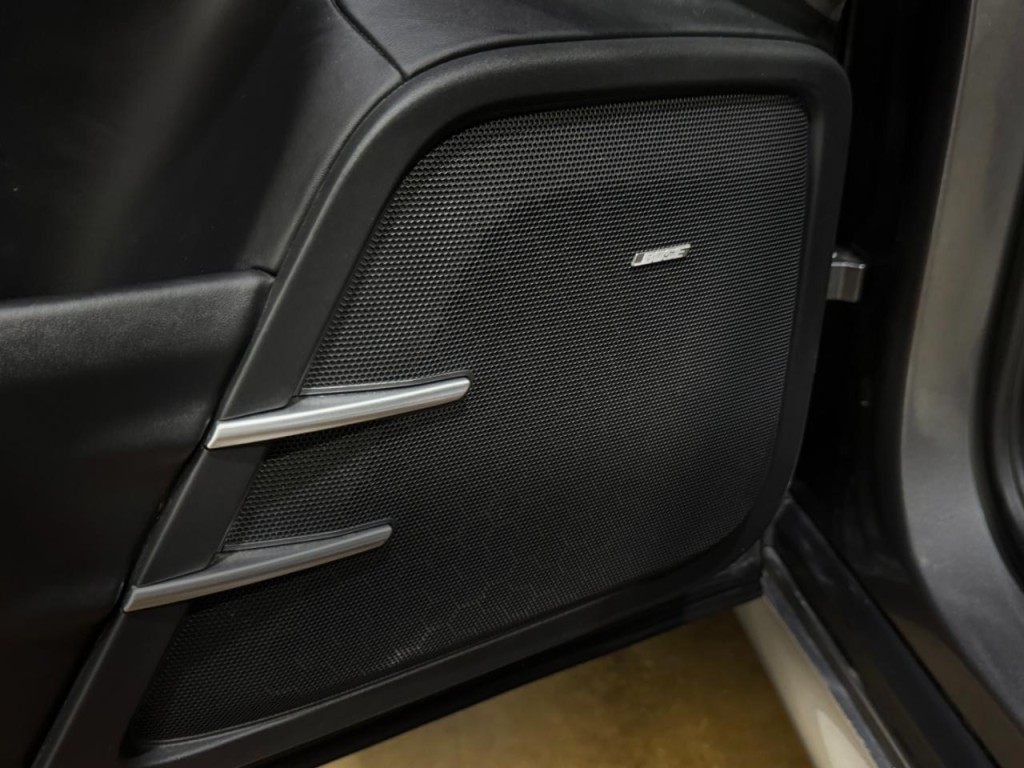 2014 Porsche Cayenne Image 32