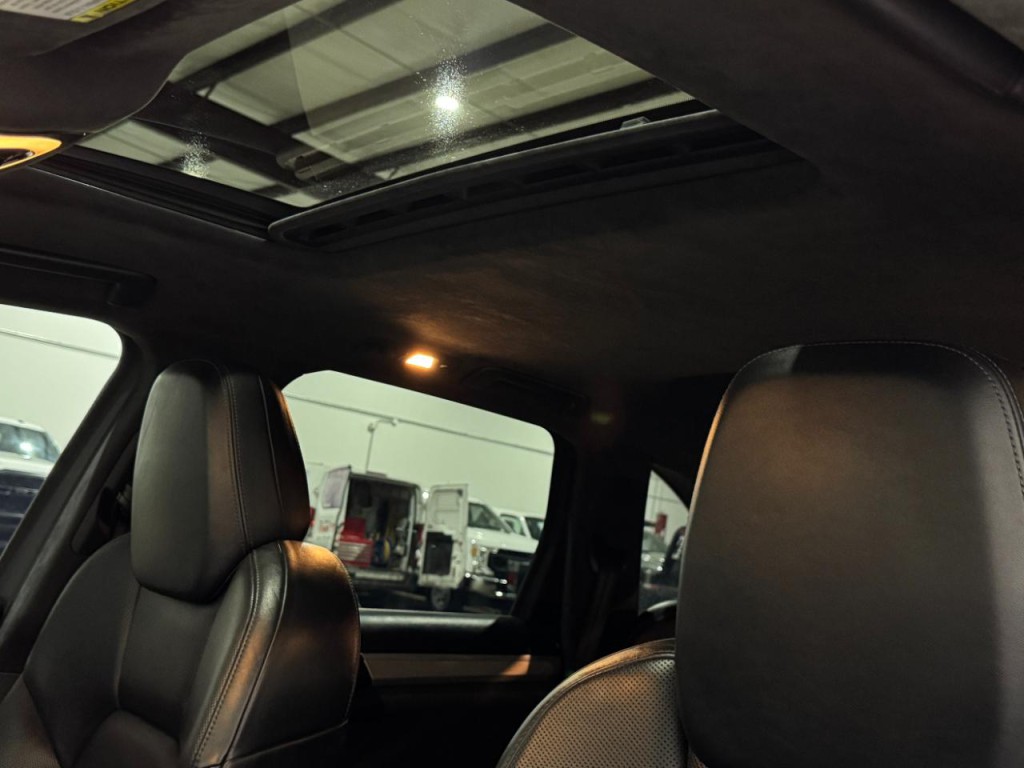 2014 Porsche Cayenne Image 37
