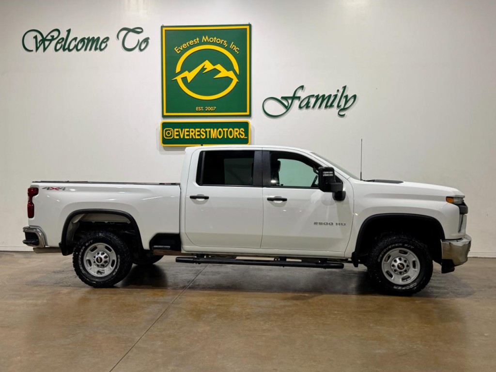 2023 Chevrolet Silverado 1500 Image 2