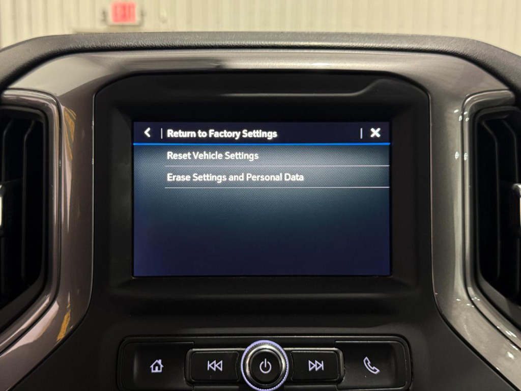 2023 Chevrolet Silverado 1500 Image 13