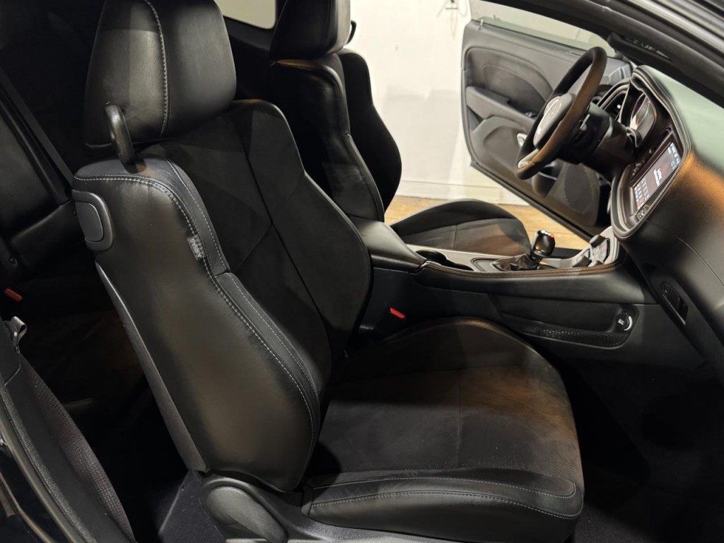 2020 Dodge Challenger Image 13