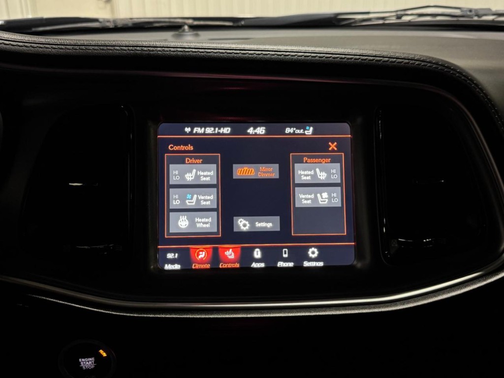 2020 Dodge Challenger Image 28