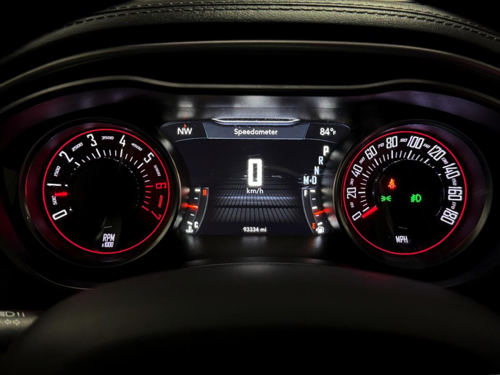 2020 Dodge Challenger Image 38