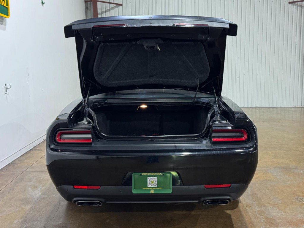 2020 Dodge Challenger Image 39